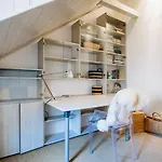 Apartman Secret Orange By Duhomes